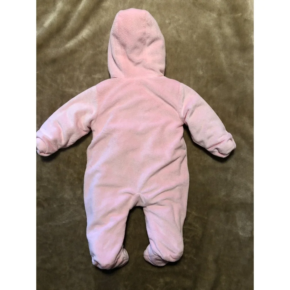 Disney Baby Snowsuit Girls 3/6 Mos Winnie The Pooh Pink EUC Beautiful soft